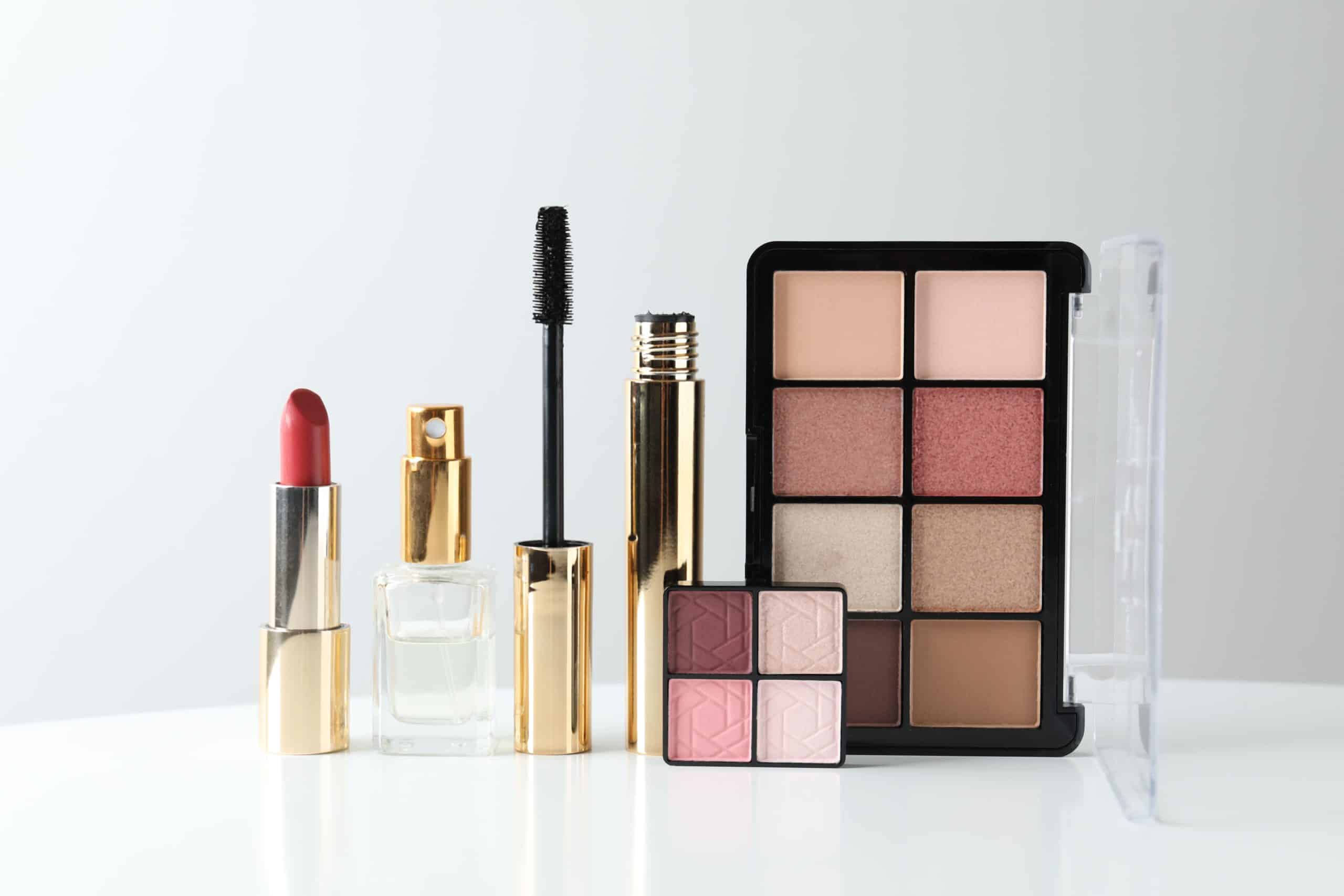 Decorative,Cosmetics,On,White,Table